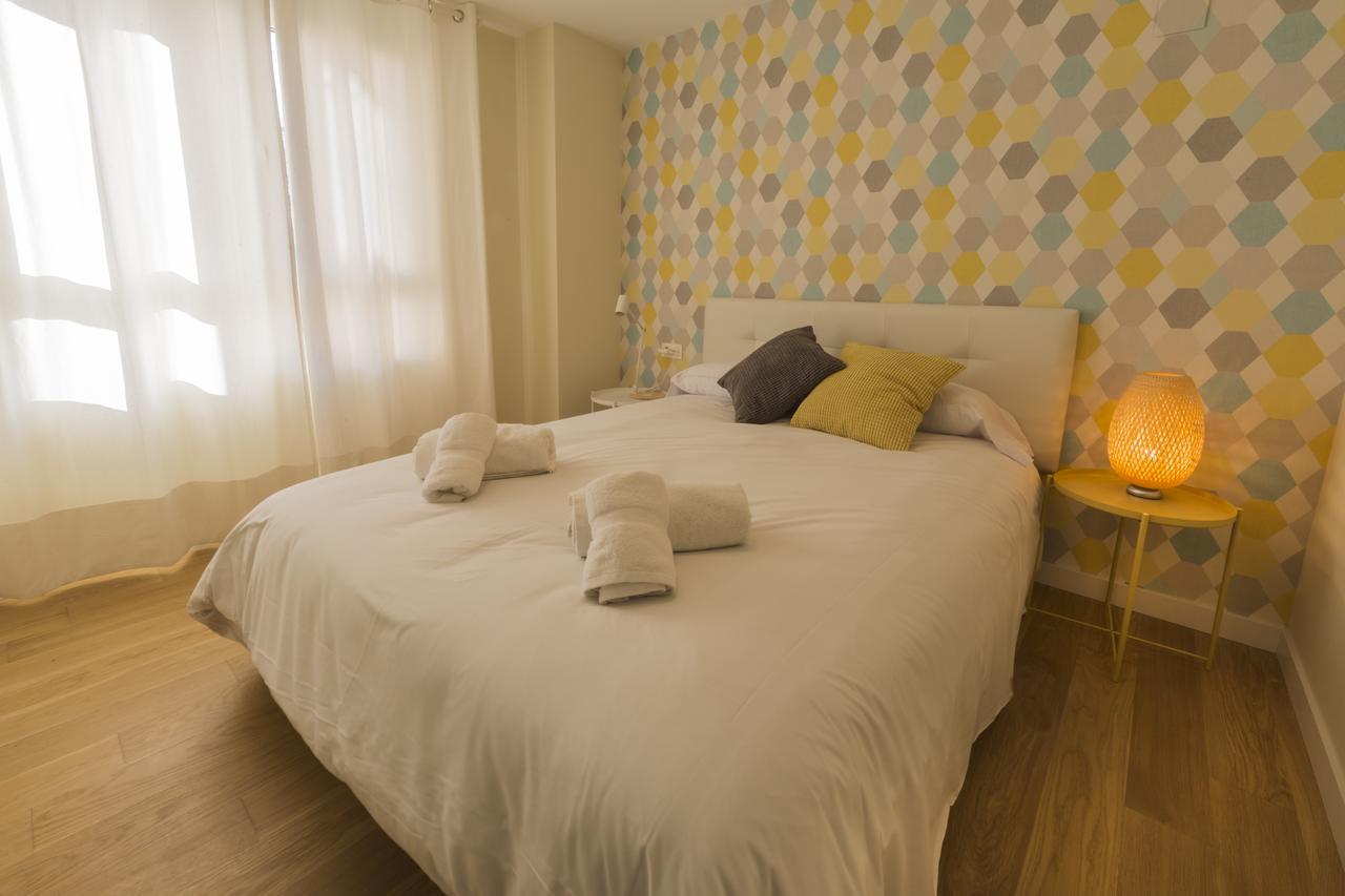 Hq Rooms Apartments San Vicente Valencia Luaran gambar